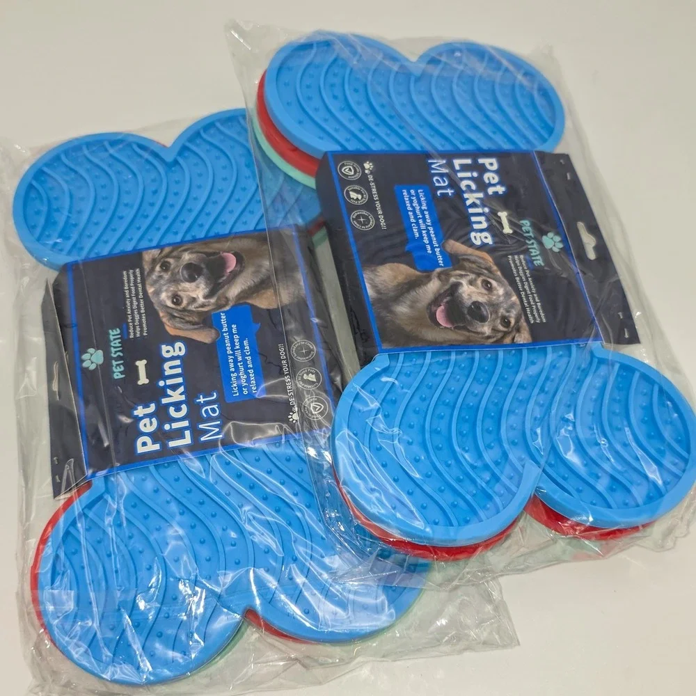2 Pack Dog Lick Mat 3 Piece Set Silicone Slow Feeder Cat Puppy Anxiety Pet State